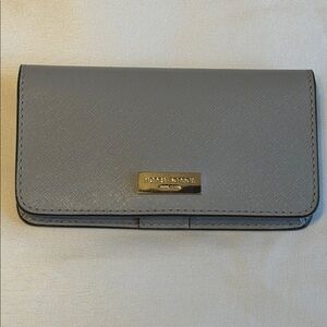 Henri Bendel New York Smartphone Case Light Grey EUC